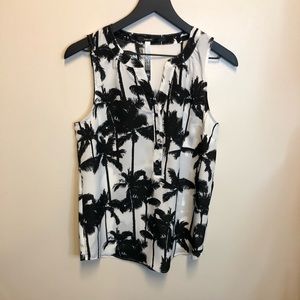 NWOT Kensie Palm Tree Top